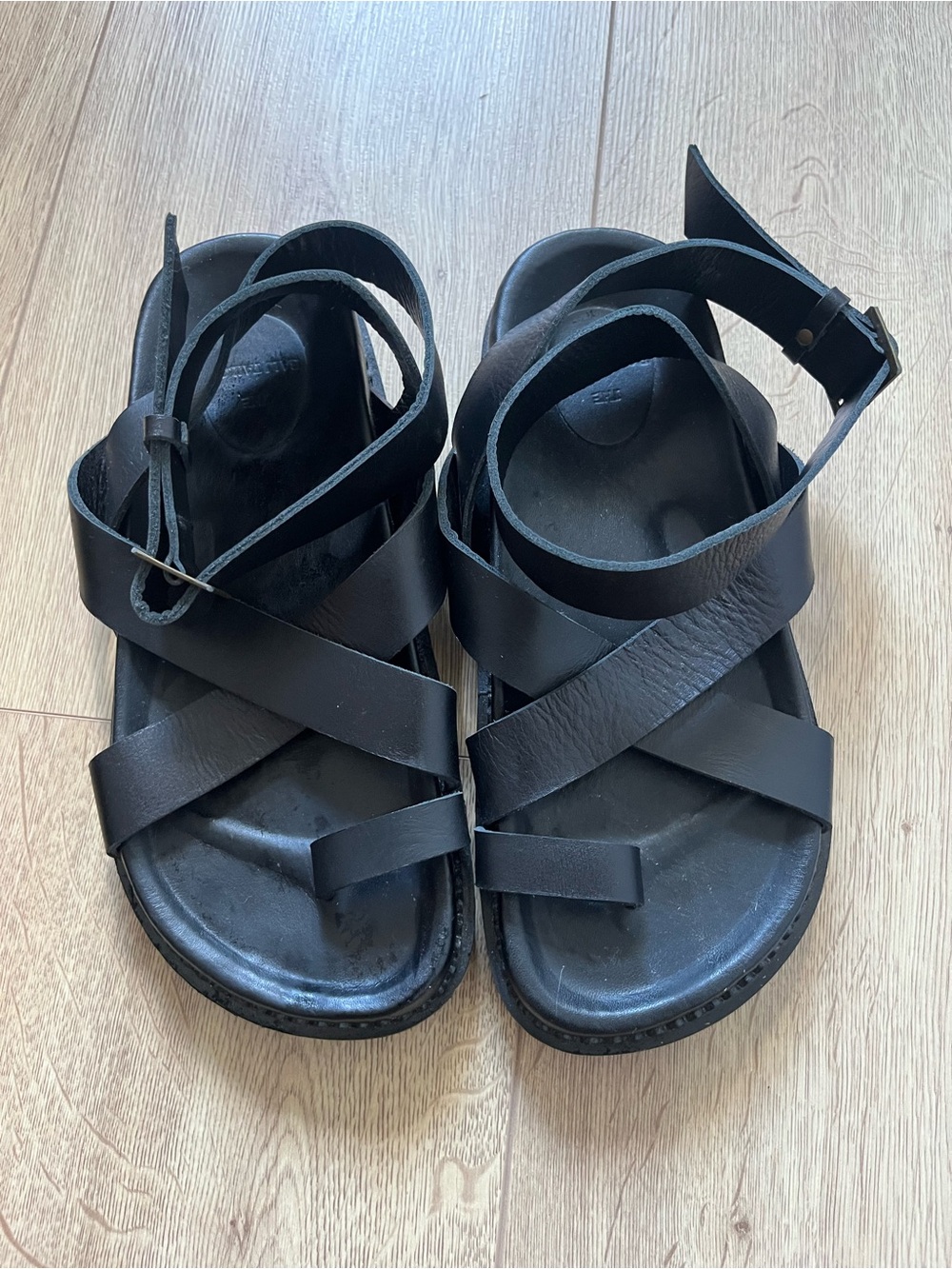 DISSH Black Strappy Leather Sandals for Women